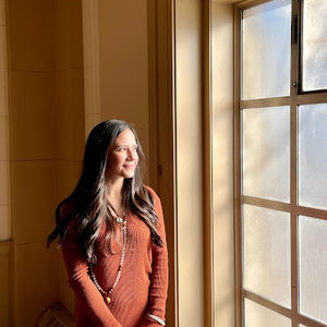 Meet your Posher, Elena